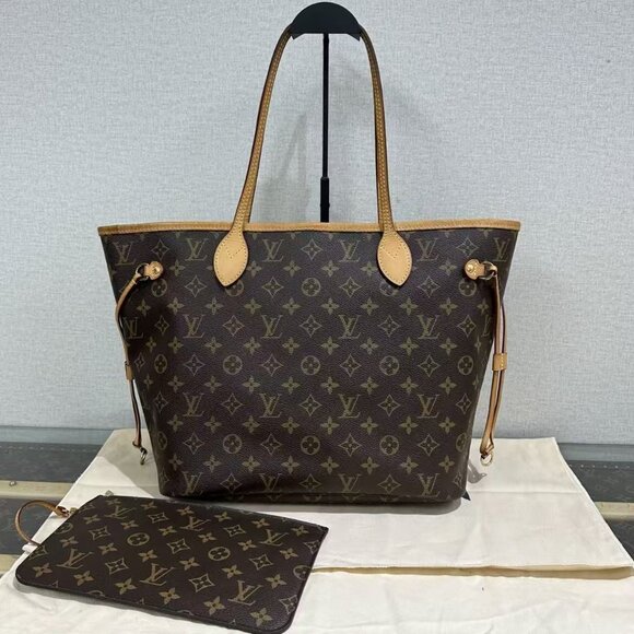 Louis Vuitton Neverfull Medium Handle Bag - Picture 1 of 5